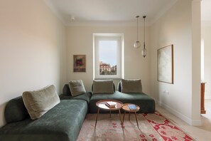 Living area - Two bedrooms designer apartment in the center (Roma)