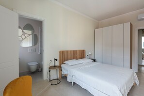 Room - Two bedrooms designer apartment in the center (Roma)