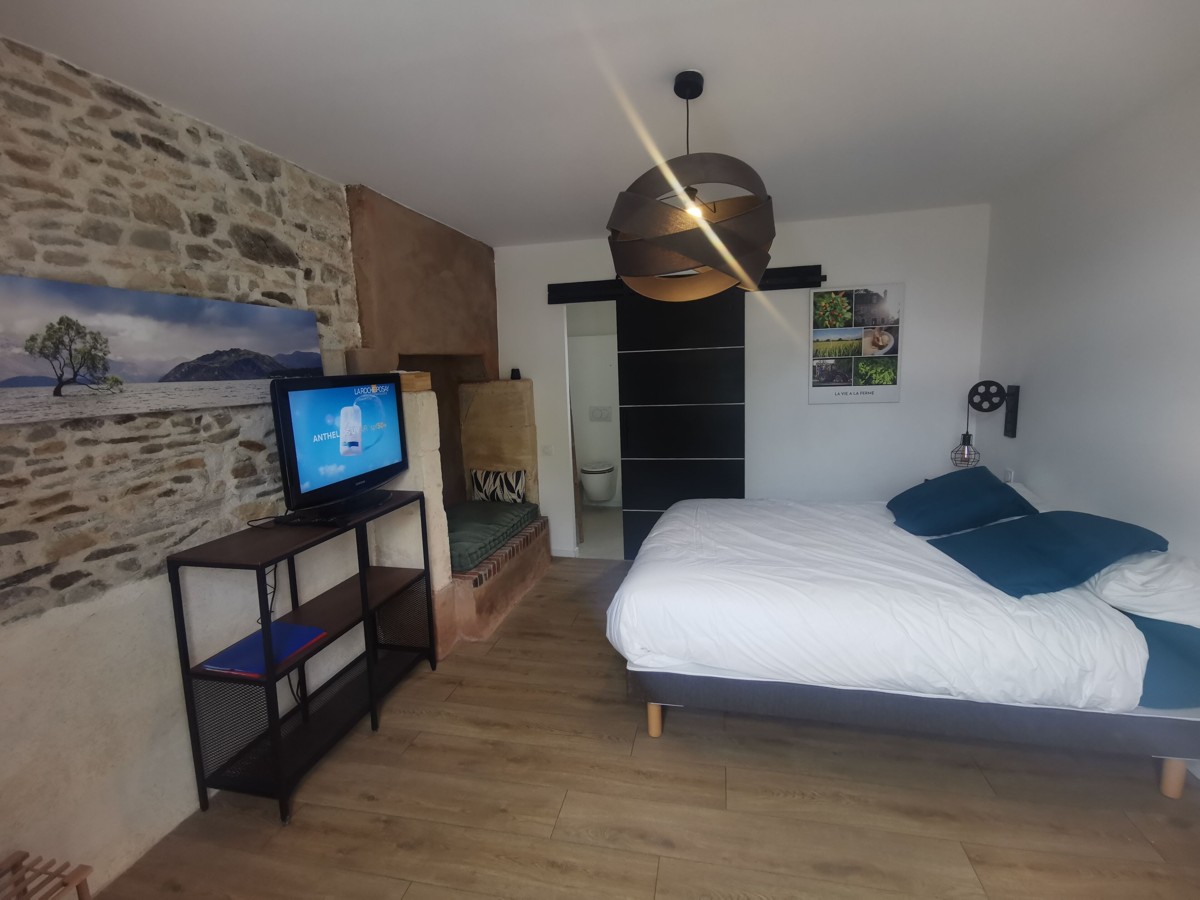 Senior Double Room | Individually decorated, desk, free WiFi