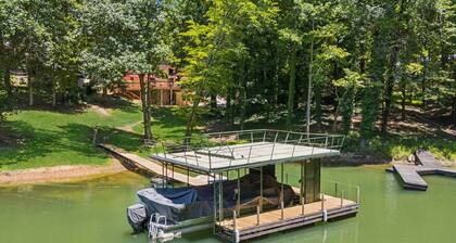 Private Dock | Lake Lanier | Waterfront | Spacious Family Home | Grass-to-Water Dock Access!