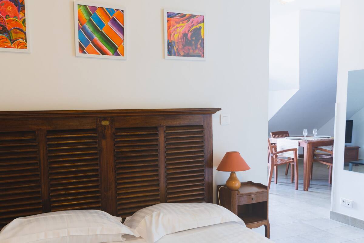 แฟมิลี่สตูดิโอ, ห้องน้ำในตัว (Junior Suite 1/4 pax) | Wi-Fi ฟรี