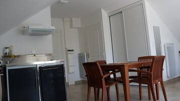 Family Studio, Ensuite (Junior Suite 1/4 pax) | View from property