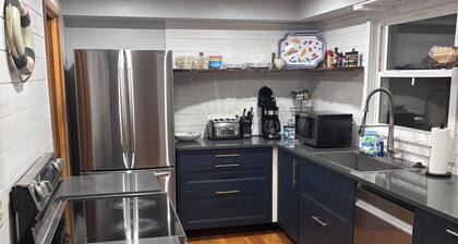 Welcoming 3-bedroom house with AC in charming Holland close to the beach.