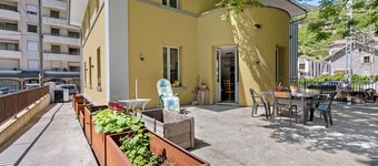 Zimmer 6 – Auberge Le Toit Vert: Einfachheit und Herzlichkeit im Stadtzentrum
