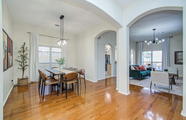 House, Multiple Beds, Patio, Garden View (Crescent 7211) | Interior - 4BR Game Room + Firepit Sleeps 9 Near Eats (Houston)