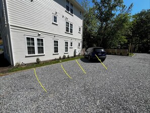 Property grounds - Cozy 1-bedroom apartment with AC in perfect Durham location (Durham)