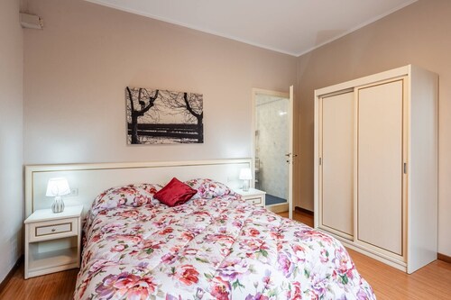 Room 'Camera Fuoco' with Shared Pool, Shared Garden and Wi-Fi