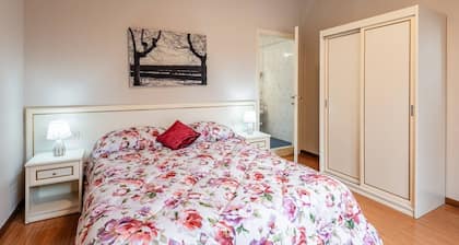 Room 'Camera Fuoco' with Shared Pool, Shared Garden and Wi-Fi