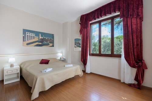 Room 'Camera Fuoco' with Shared Pool, Shared Garden and Wi-Fi