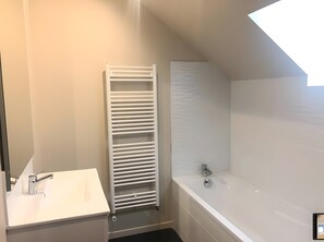 Bathroom - Gite la longère – nature and tranquility (Laillé)