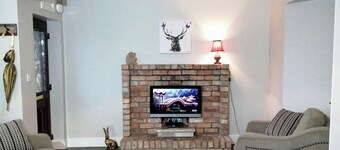 Cosy, Contemporary Irish Cottage | Superking Bed