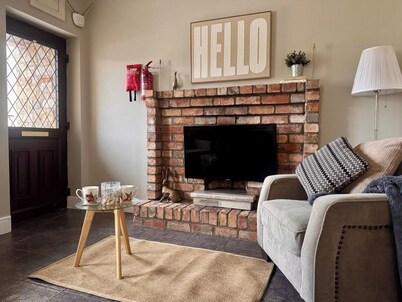 Cosy, Contemporary Irish Cottage | Superking Bed