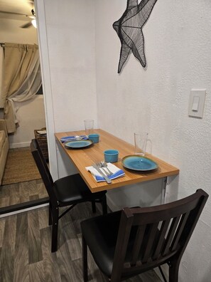 Dining - Private Studio, Private Patio, Private entrance w/kitchen near Beach & Downtown! (Long Beach)