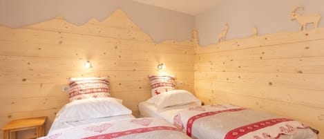 3 bedrooms, iron/ironing board, WiFi