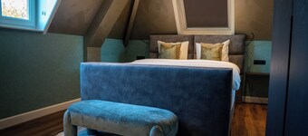 Room4
