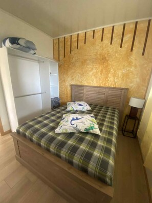 1 bedroom, Internet, bed sheets