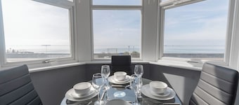 Cosy 2-Bed apartment | sleeps 6 | Sea views - Pass the Keys