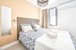 Iron/ironing board, free WiFi, bed sheets - Casa Arizona – Central Duplex Puerto Rico GC (Puerto Rico de Gran Canaria)
