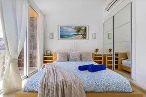 Iron/ironing board, free WiFi, bed sheets - Casa Ocean Love – Sea View Duplex Tauro Golf (Las Palmas)