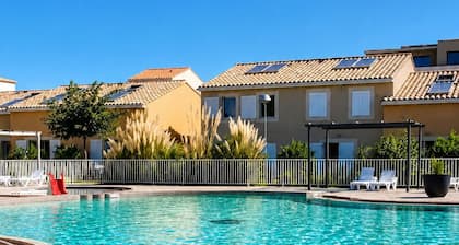 Cosy T3 avec accès piscine | Proche des commerces