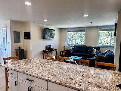 MBA- New Apt w/Direct Access Snowmobile/ATV Trail