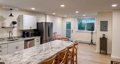 MBA- New Apt w/Direct Access Snowmobile/ATV Trail