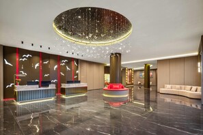 Lobby - Ramada Encore By Wyndham Kunming South Station (Kunming)