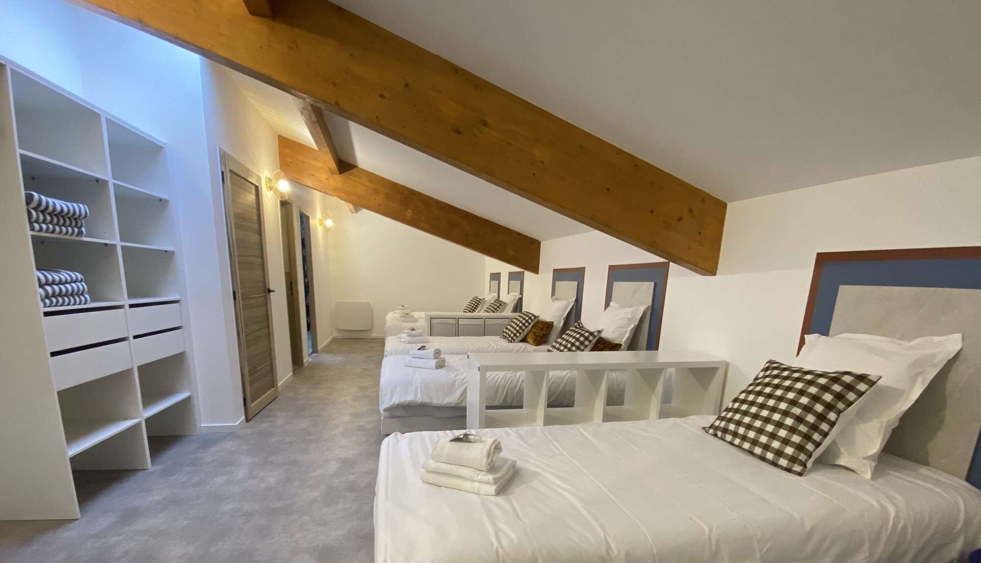 4 bedrooms