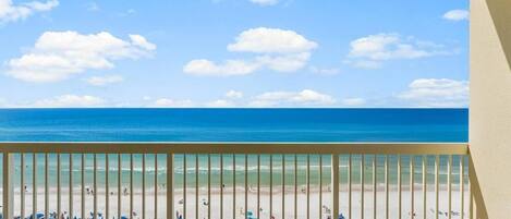 Condo, varias camas (Celadon 808) | Playa | En la playa