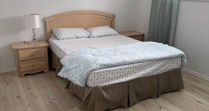 Convenient Location Near Large Shopping Mall and Train Station.