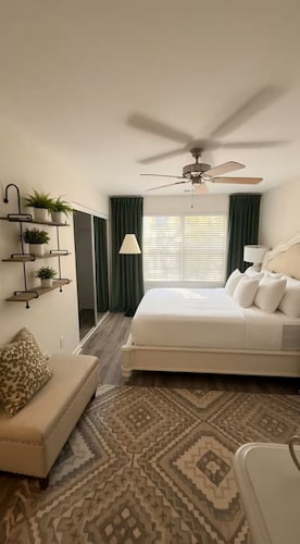 Cozy Corner Cottage