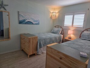 2 chambres, fer et planche à repasser, Wi-Fi gratuit, draps fournis