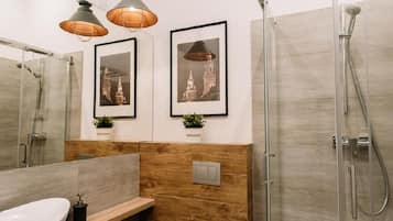 Classic Apartment | Bathroom