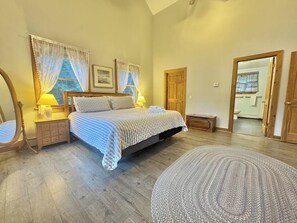 3 Schlafzimmer, Bügeleisen/Bügelbrett, kostenloses WLAN, Bettwäsche