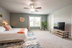 Room - World Cup 5 BD w/Game Room 20m to Stadium Slps 12 (Houston)