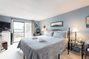 4 Schlafzimmer, Bügeleisen/Bügelbrett, kostenloses WLAN, Bettwäsche