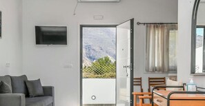 Comfort Studio, Mountain View | Living area - Black Sand Santorini Studio (Perissa)