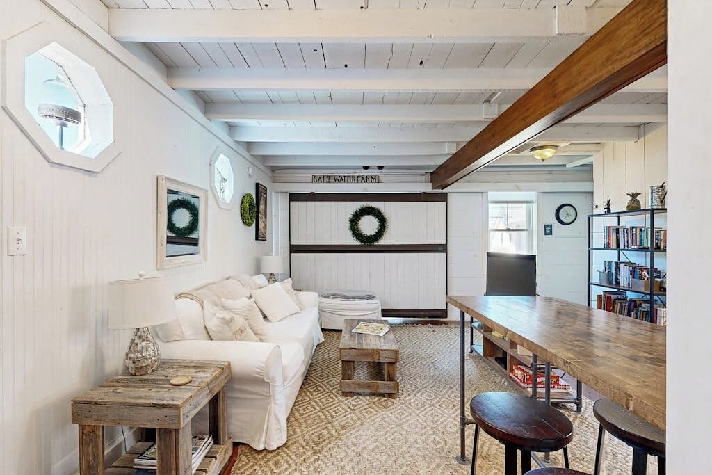 TV, fireplace, DVD player, video library