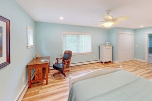 4 habitaciones, tabla de planchar con plancha y wifi gratis 