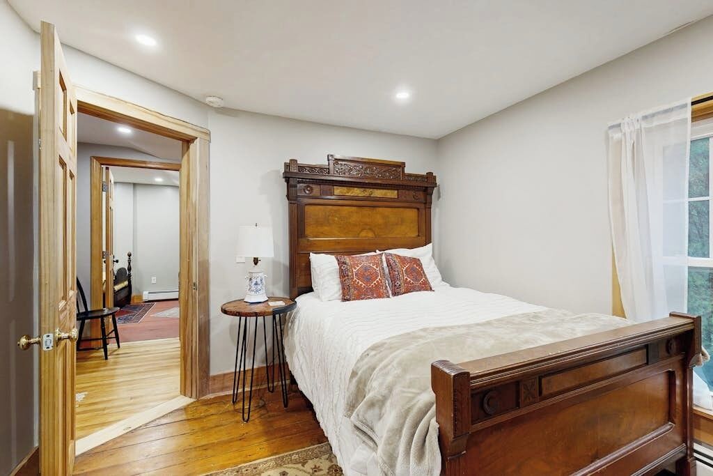 4 chambres, accès au Wi-Fi (inclus), literie fournie