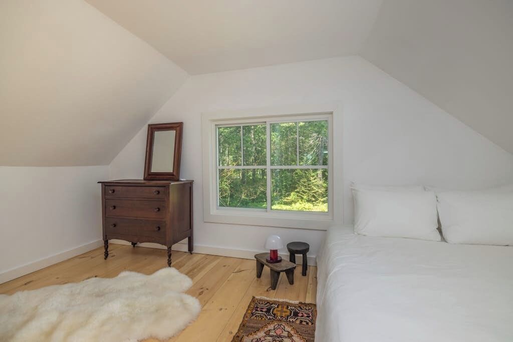 2 bedrooms, desk, free WiFi, bed sheets