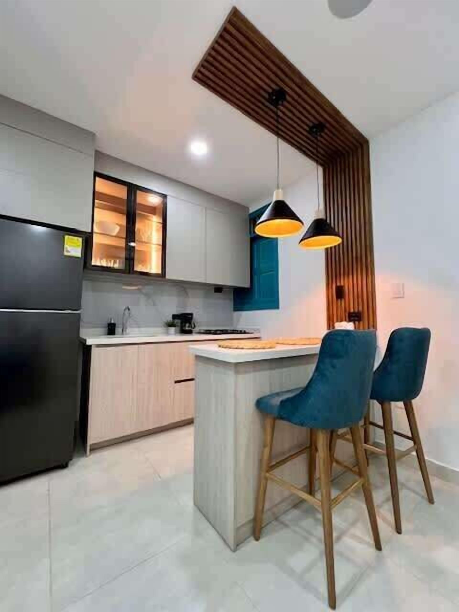 Microwave, oven, stovetop, coffee/tea maker