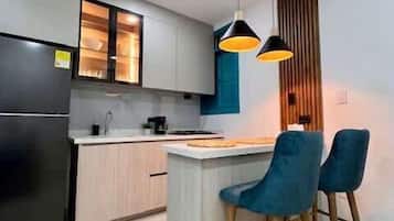 Microwave, oven, stovetop, coffee/tea maker