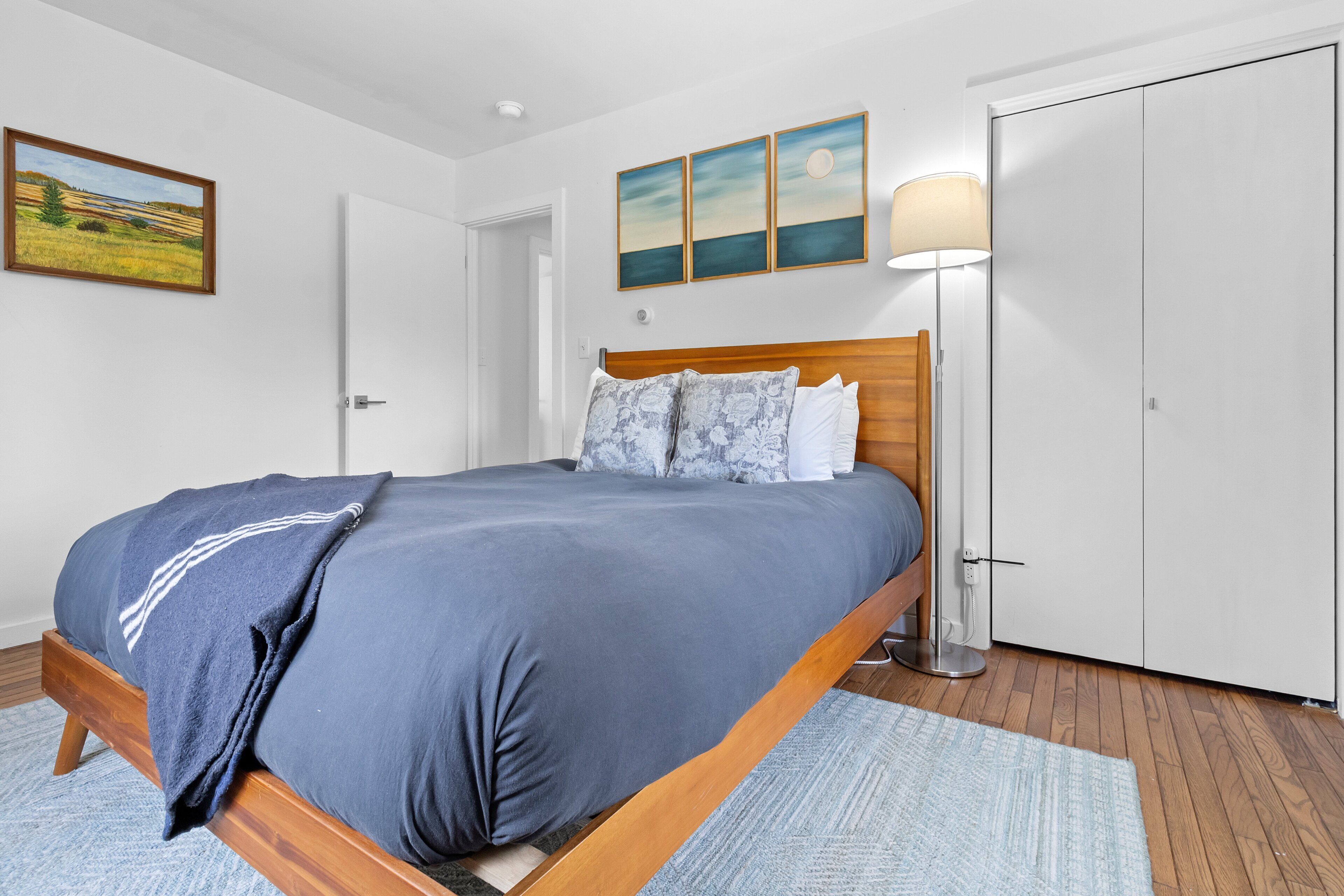 4 bedrooms, travel cot, free WiFi, bed sheets