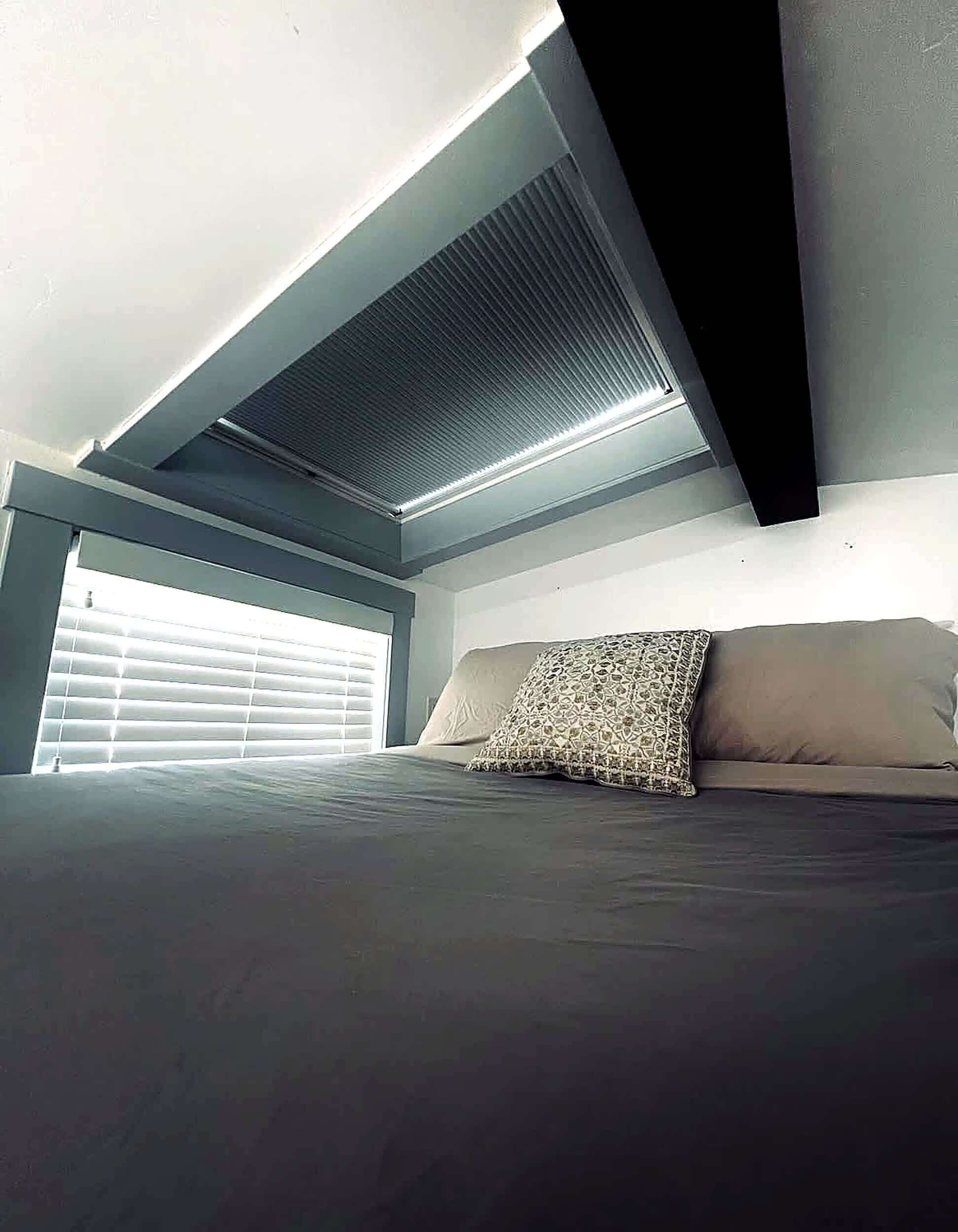 1 habitación, tabla de planchar con plancha, cuna de viaje y wifi 