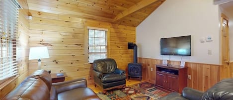 TV, fireplace, DVD player, ping pong