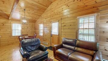 TV, fireplace, DVD player, table tennis