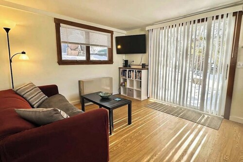 Two-Level Unit w/ Patio, Deck, Firepit, Private Washer/ Dryer, and Free WiFi