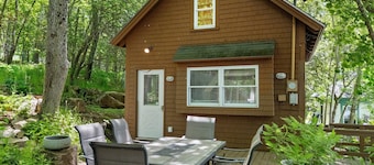 Ledgewood 11 - Hideaway in a natural landscape accessible to hiking trails