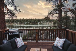 Property grounds - Lake front family charmer in Boulder Bay (Big Bear Lake)